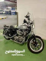  1 Harley Davidson Sportster XL 1200 Custom