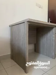  3 طاولة مكتب جيده جدا بسعر مناسب