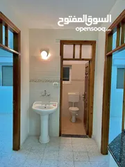  5 شقة سكنية جاهزة للسكن  سوبر ديلوكس طابو بمنطقة ام الشرايط