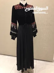  3 عبايات وارد خليجي