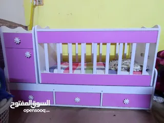  2 سرير اطفال للبيع