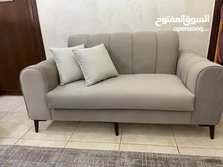  2 طقم كنب خشب زان .. كرسيين  ريكلاينر .. طاولة وسط و طاولتين جنب