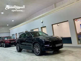  1 Porsche Macan (27,000 Kms)