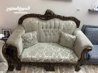  1 غرفة جلوس، كنب