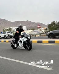  12 سيزوكي 1000 GSXR 1000