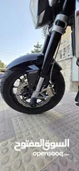  19 دراجة ابريليا 750 cc بحالة ممتازة 2016 ماشية 24000 فقط مالك ثاني صيانة دورية في الشركة 3200 دينار