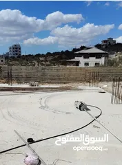  3 فرضه ذهبيه ارض مع بناء. مستقل قيد الانشاء مع الرخصه بسعر مغري جدا