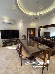  12 فيلا للايجار .. V18 Villa for rent.. other options available