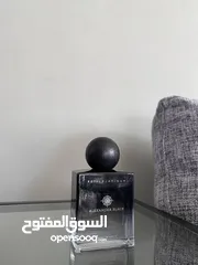  3 افخم عطور بالعالم اصليه استخدام بسيط