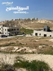  2 ارض مميزة جدا للبيع  في ابو علندا نص دونم و منطقة توفر جميع الخدمات فيها والسعر قابل للتفاوض