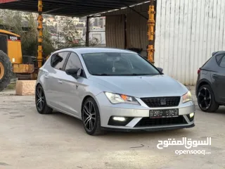  1 سيات ليون موديل 2018 مميزة / جير عادي / السعر فقط عالكاش