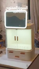  2 منظم مكياج للبيع المستعجل