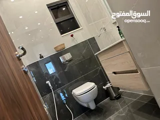  7 شقة حديثة ومميزة جداً.