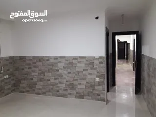  13 شقة سكنيه مميزه في منطقة الجبيهة