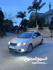  7 كيا فورتي 2012 فتحة سقف ماطور 1600 اوتوماتيك نخب