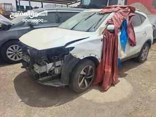  7 2023 Mg Zs كهربا بطارية الكبيرة فل كامل مصلح او على ضربته