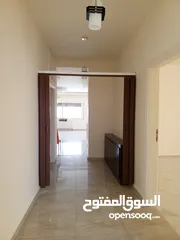  15 شقة 171 م في منطقة خلدا بالقرب من مدارس الدر المنثور 