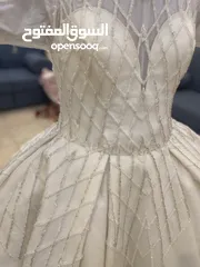  6 فستان زفاف للأيجار
