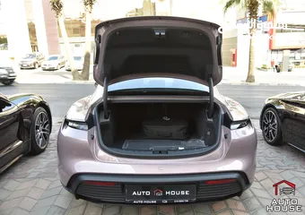  30 بورش تايكان كهربائية بالكامل 2021 Porsche Taycan – Performance Battery Plus
