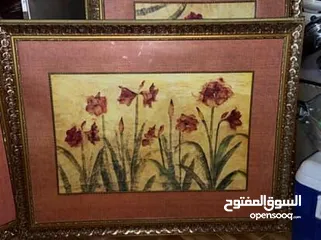  12 براويز بأشكال متعدده حجم كبير ممتاز للديكور وارد من الإمارات العربية المتحدة.