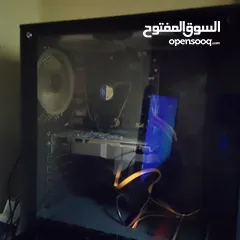  4 pc gaming  بحاله الوكاله كل قطع كمبيوتر العاب