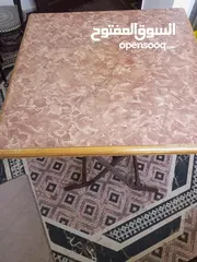  5 طاوله بحالة الوكاله وصوبة غاز شغاله وكيزر غير معروف عطله للبيع
