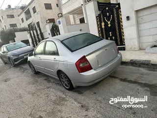  5 كيا سبكترا 2005