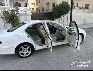  2 مرسيدس E200 2005