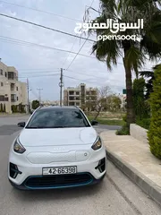  1 Kia Niro EV 2022 for sale نيرو كهربا22 للبيع  قابل للبدل