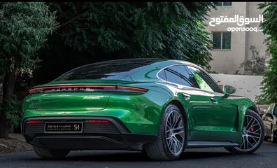  5 Porsche Taycan 4S  2020