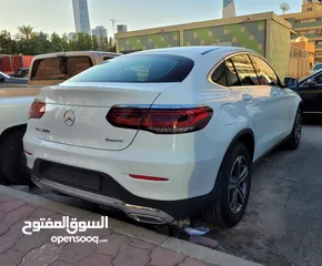  5 Mercedes benz  GLC200