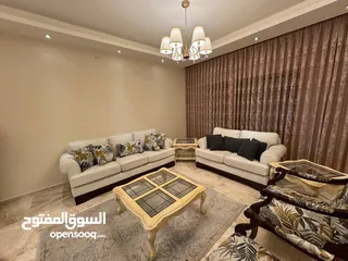 1 شقة مفروشة للايجار ثلاث غرف نوم في دير غبار