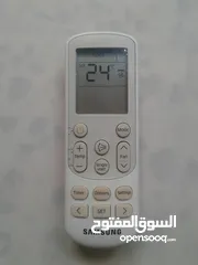  9 ريموتات مكيفات و شاشات اصلية للبيع