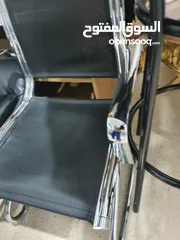  3 قطع اثاث للبيع بحاله ممتازه
