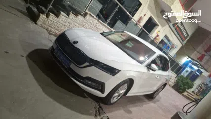  9 سكودا اوكتافيا