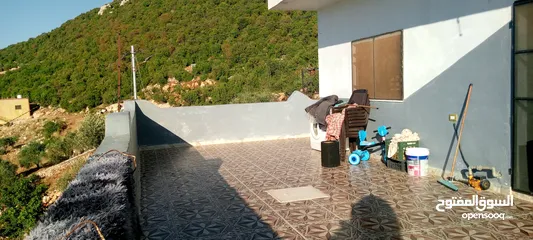  7 منزل مطل للبيع