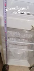  11 ثلاجه حجم وسط  و فريزر  للتبريد مستعمل نظيف كتييير  من شركه  سامسونج 220-240V/50Hz