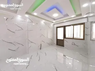 25 بليط وفني تركيب بديل الرخام وبديل الخشب