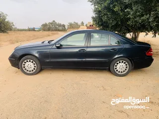  4 مرسيدس . E240