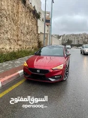 4 سيات ليون 2021 للبيع