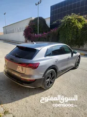  17 AUDI E-TRON Q8 / اودي اي -ترون  2020