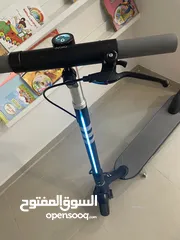  2 سكوتر كهربائي للبيع