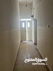  13 قطعة أرض مع منزل طابقين للبيع في مدينة السلط-نقب الدبور
