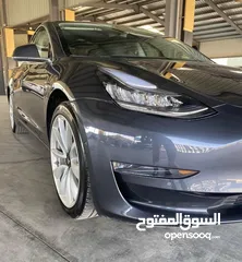  21 Tesla Model 3 Long Range (Autoscore B+ ) 2019