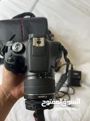  4 كاميرا كانون EOS2000D للبيع