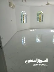  2 استوديو كبير بالعذيبة للايجار Large  studio in Azaiba for rent