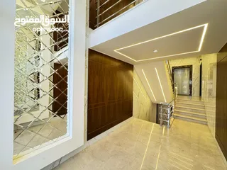  8 شقة طابق اول بمنطقة ام زويتينة (الجبيهة ) مساحة 170 م2 شمال عمان
