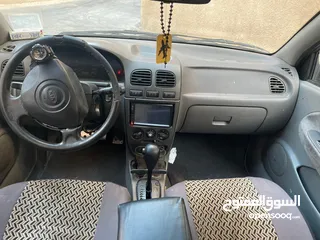  6 كيا ريو 2001