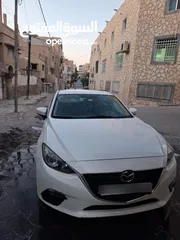  3 سيارة مازدا للبيع بسعر مغري موديل 2015