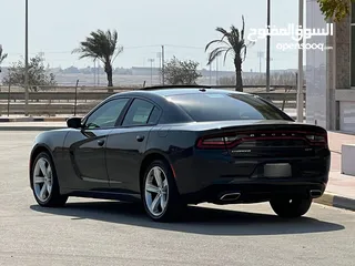  6 Dodge CHARGER SXT v6 model 2018 FOR SALE